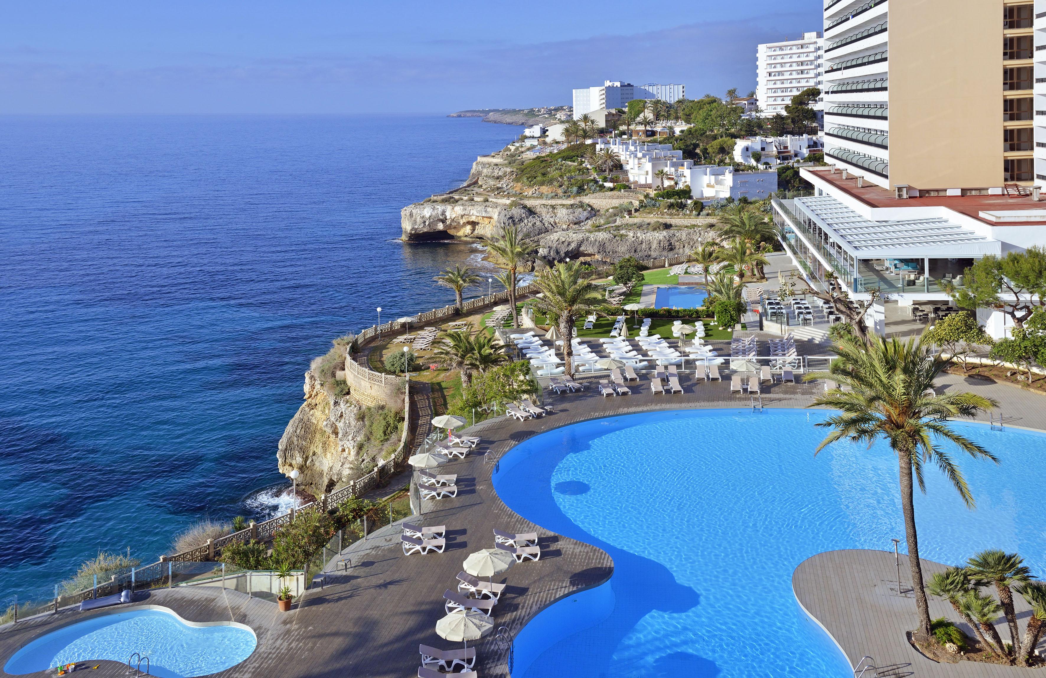 Alua Calas De Mallorca Resort Eksteriør billede